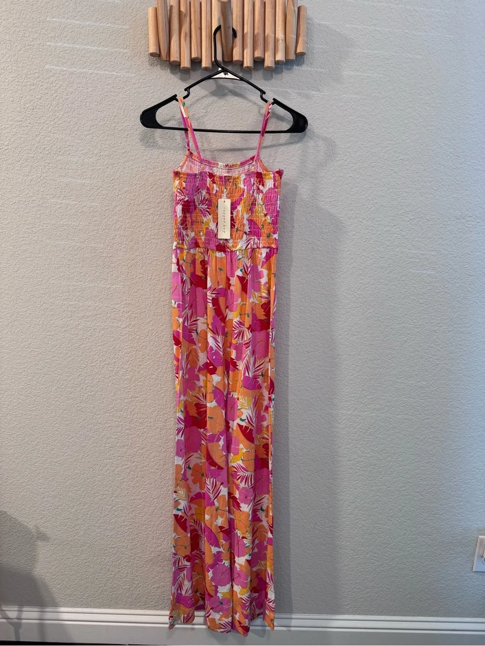 Copper Key Floral Smocked Wide-Leg Jumpsuit – NWT – Size Small - Picture 6 of 10
